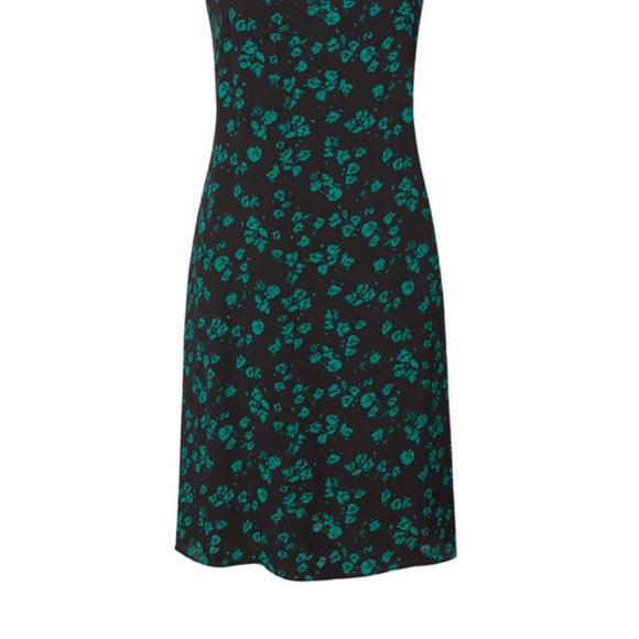 CAbi Autum Dress size Large includes slipdress - Picture 4 of 13